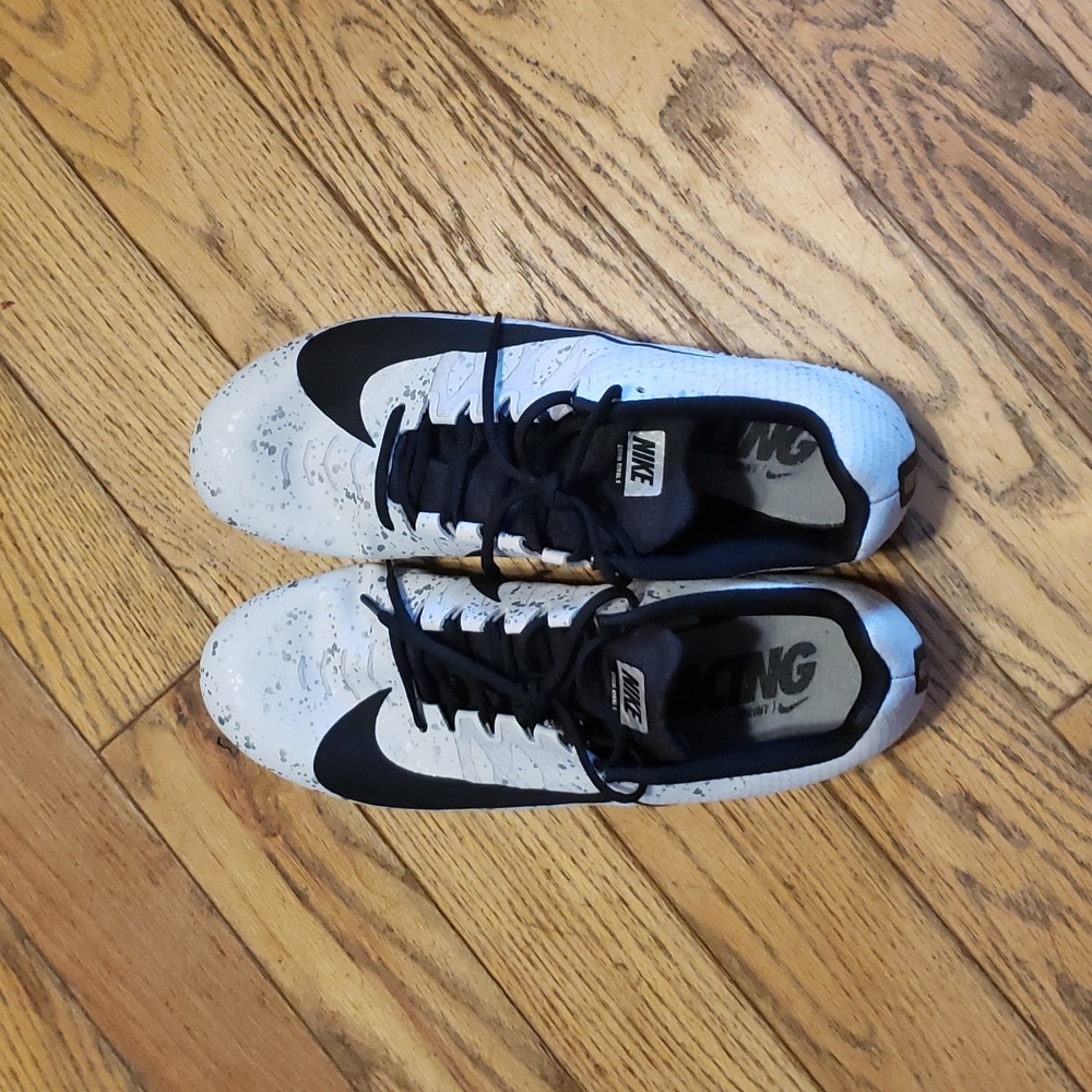 NIKE Athletic Track Shoes Size 11